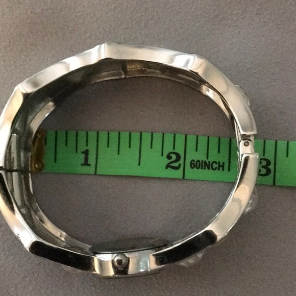 Varsales Ladies Watch, New - Picture 5 of 9